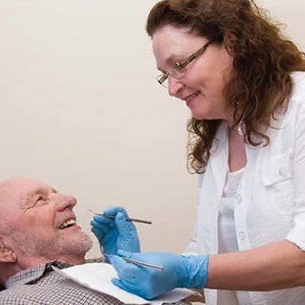 Better Oral Health in Long Term Care Strategy: Best Practice Standards for Saskatchewan